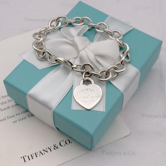Tiffany & Co. Return to Tiffany Heart Tag Charm Bracelet Sterling Silver 925 Box - Picture 10 of 14